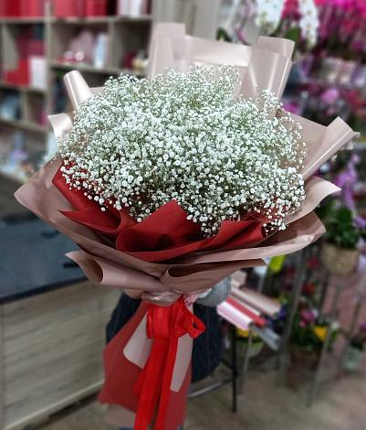 Букет цветов из: Гипсофила в Ленинауле