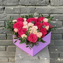 Цветочная композиция из Розы в коробке в Ленинауле