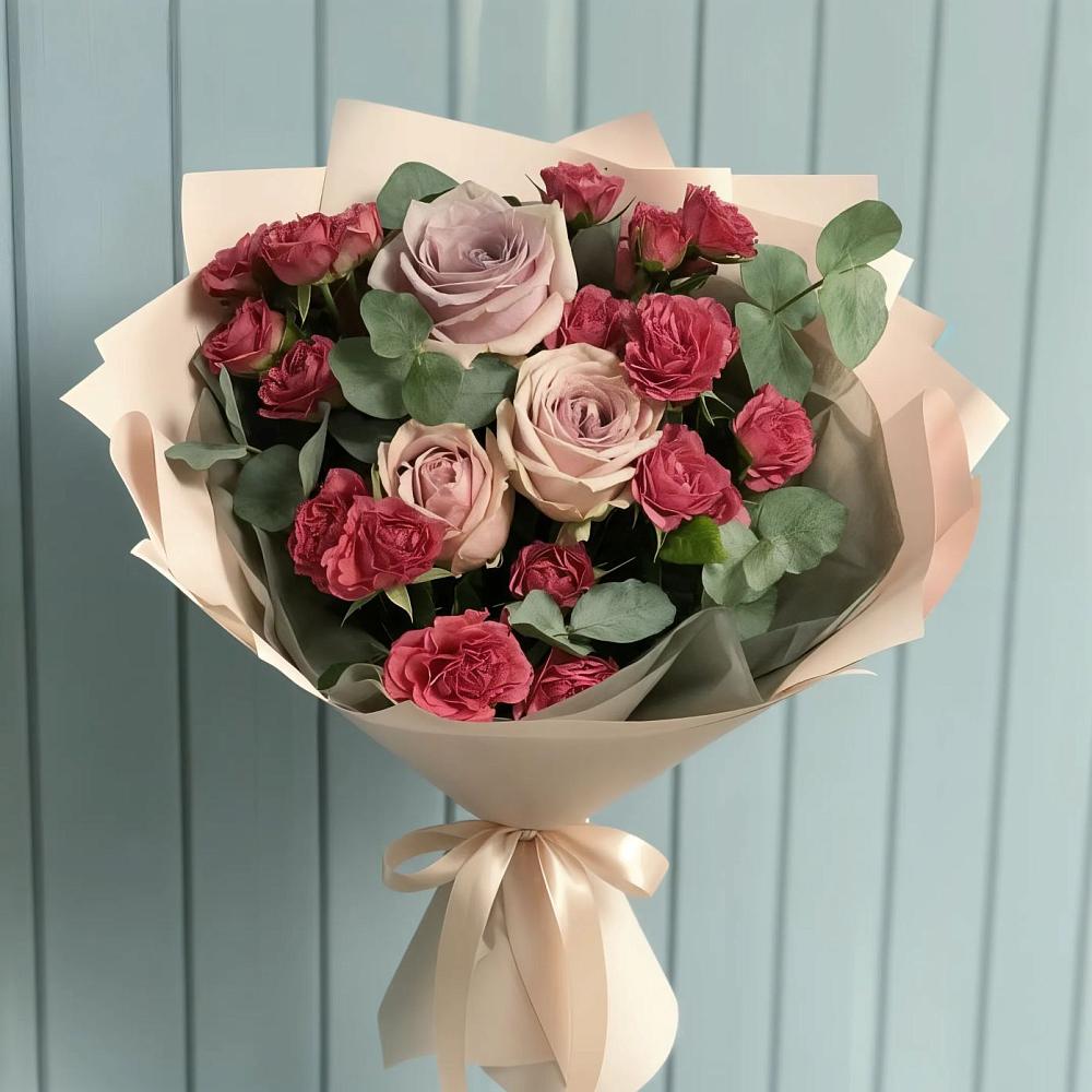 Букет цветов из: Гвоздики и Розы в Ленинауле