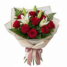 Букет цветов из:  Лилии и Розы в Ленинауле