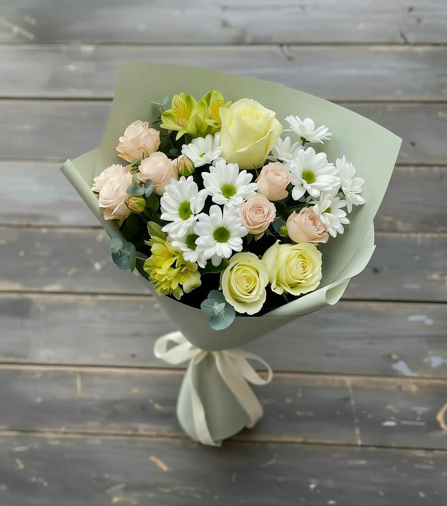 Букет цветов из: Альстромерии, Розы и Хризантемы в Ленинауле