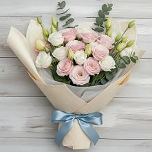 Букет цветов из:  Лизиантусы в Ленинауле