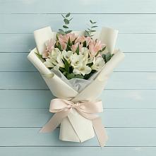 Букет цветов из:  Альстромерии в Ленинауле