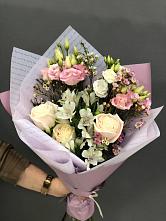 Букет цветов из:  Альстромерии, Розы и Лизиантусы #REPLACE_PRED# Ленинауле