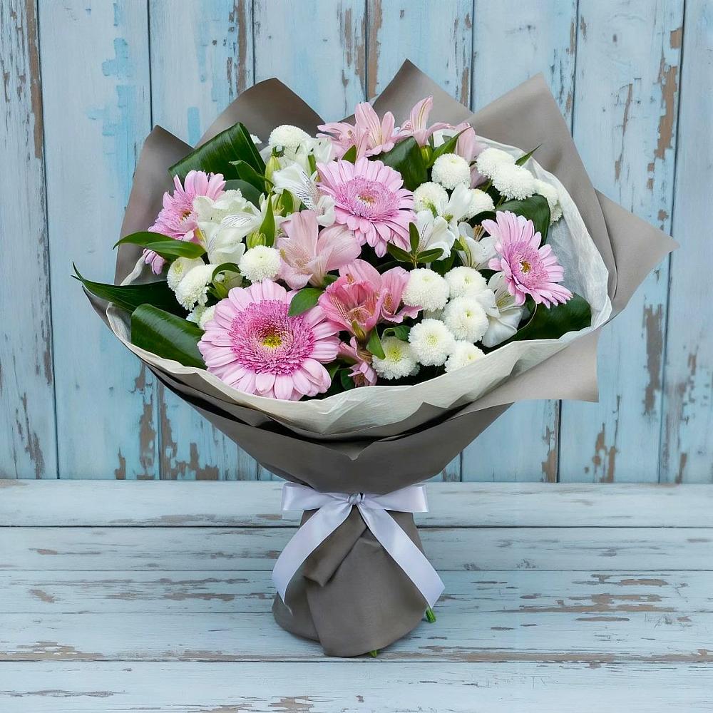Букет цветов из: Герберы, Альстромерии и Хризантемы в Ленинауле