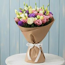 Букет цветов из:  Лизиантусы в Ленинауле